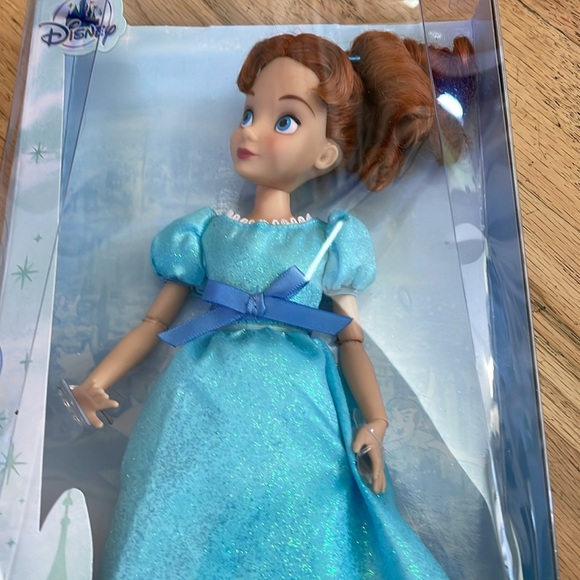 NIB - Classic Collectible Wendy from Peter Pan 12 inch Doll - Picture 1 of 4
